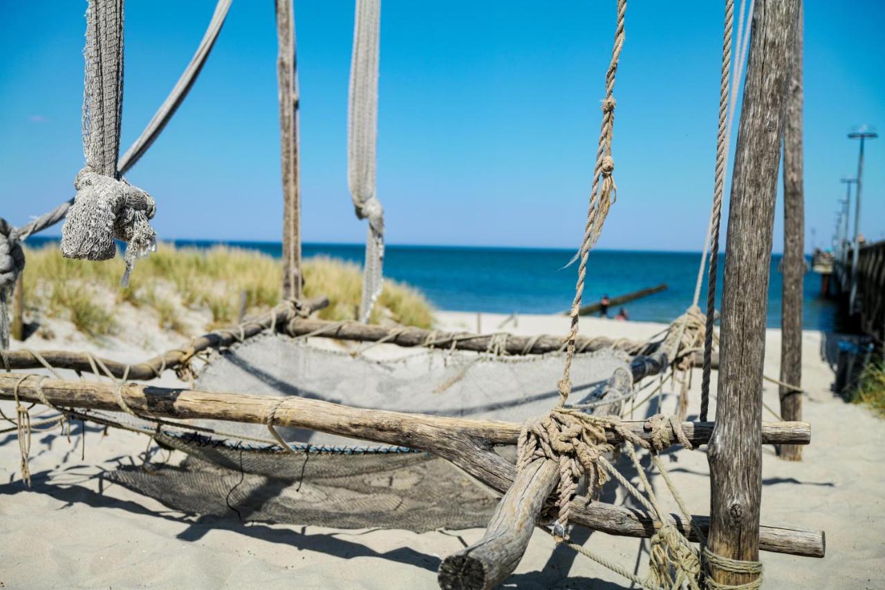 Ferienwohnungen Meerfarbig Zingst - Haustierfrei -Terrasse Mit Strandkorb Oder Balkon - E-Ladesaeule - Parkplatz - Wlan - Fahrradschuppen - Waschtrockner - Ruhig Und Zentral - Nichtraucher Екстер'єр фото